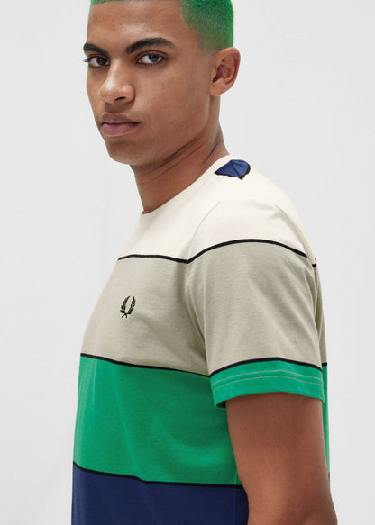 Fred Perry T-shirts  Bold stripe t-shirt - seagrass 