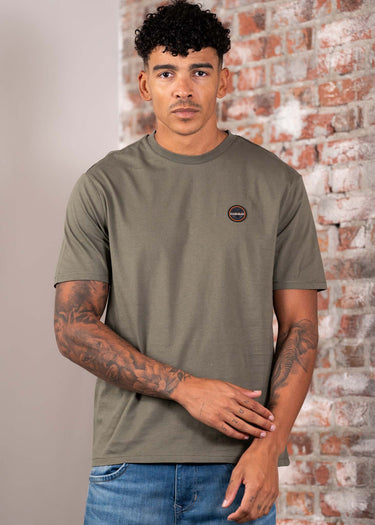 Napapijri T-shirts Badge t-shirt- tea leaf