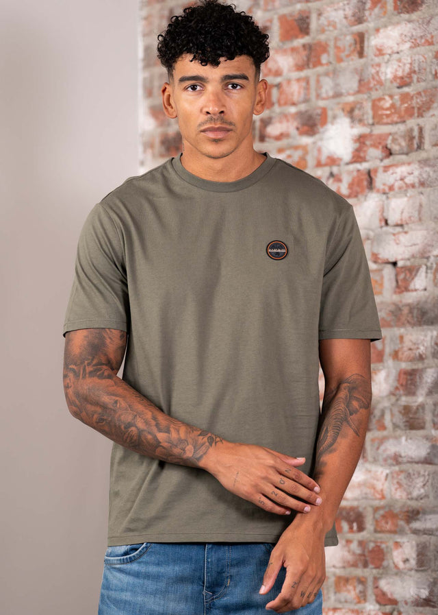Napapijri T-shirts Badge t-shirt- tea leaf