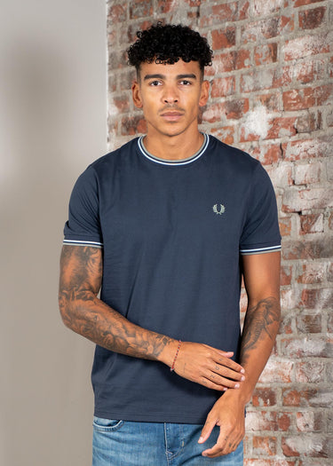 Fred Perry T-shirts Twin tipped t-shirt - dark airforce light ice bayleaf