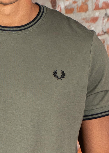 Fred Perry T-shirts Twin tipped t-shirt - laurel wreath green black