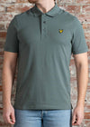 Lyle & Scott Polo's Plain polo shirt - green mercurial