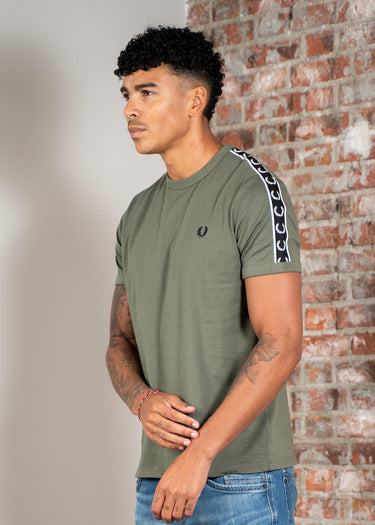 Fred Perry T-shirts Contrast tape ringer t-shirt - laurel wreath green black