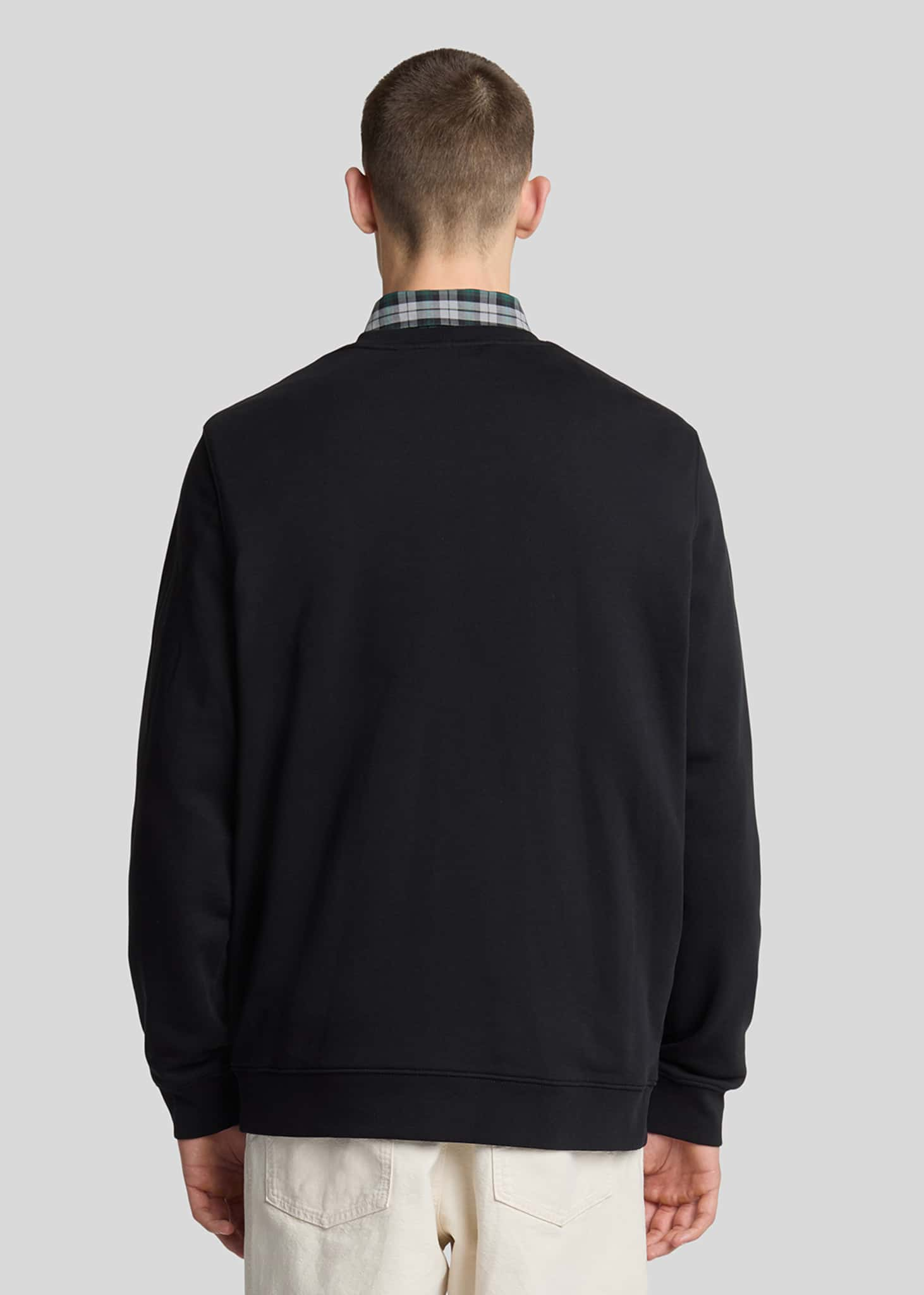 Lyle & Scott Truien Loopback embroidered crew neck sweatshirt - jet black white