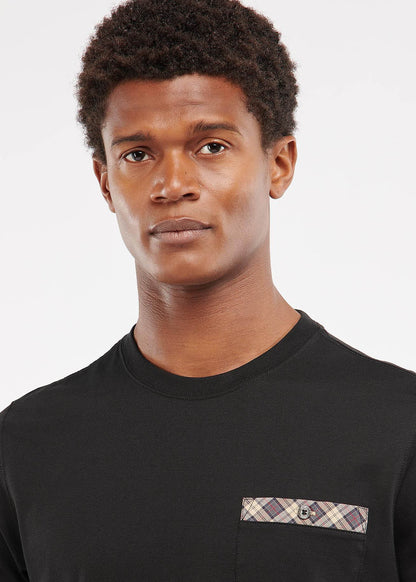 Barbour T-shirts  Durness pocket tee - black 