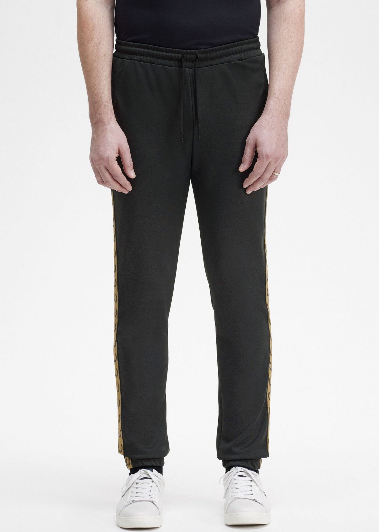 Fred Perry Broeken  Seasonal taped track pant - black shaded stone 