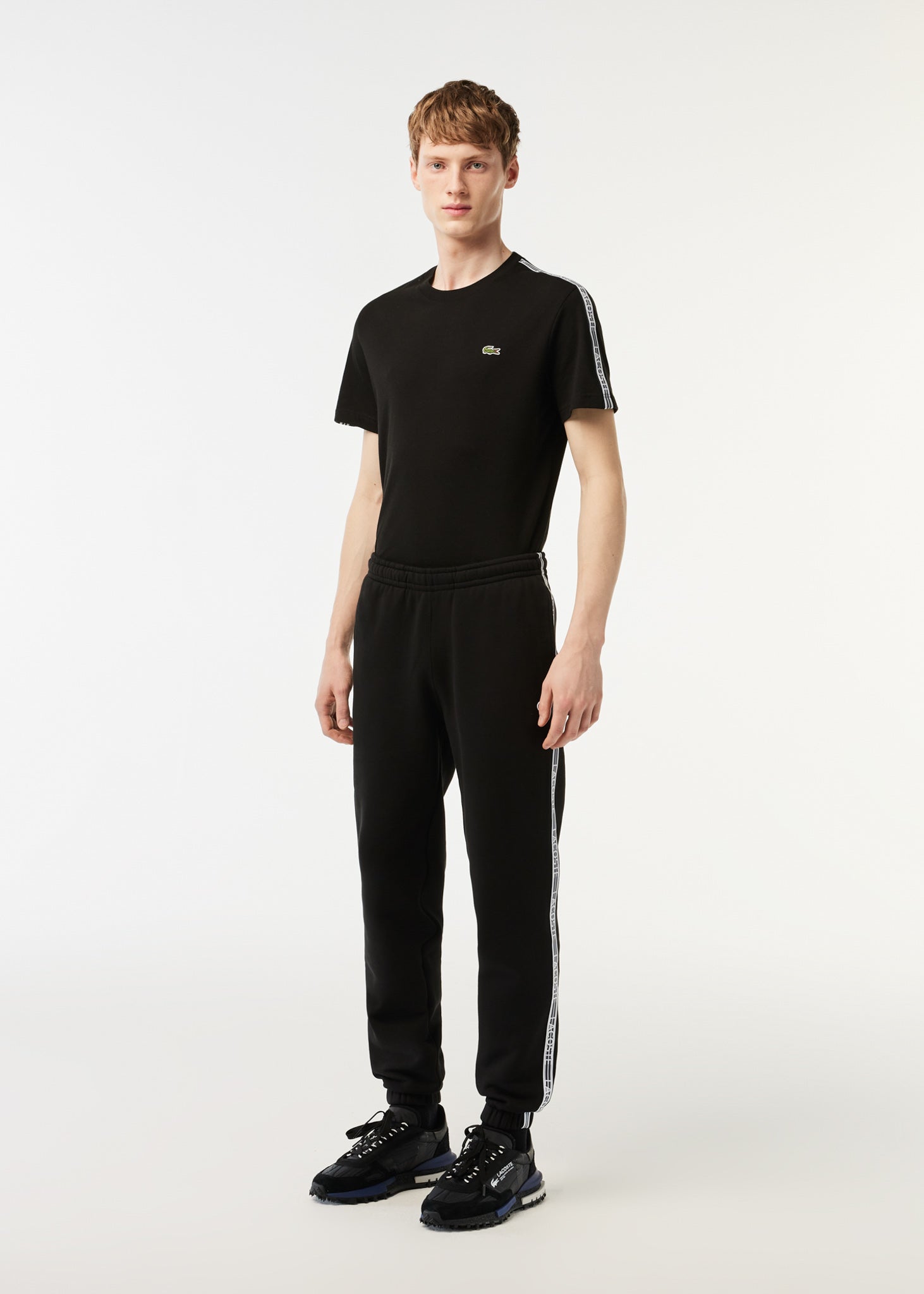 Lacoste Broeken  Contrast stripe tracksuit trousers - black 