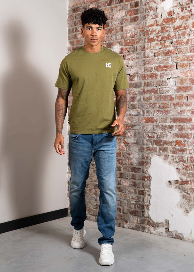 Aquascutum T-shirts Rubber patch t-shirt - army green