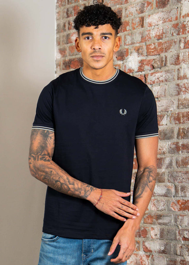 Fred Perry T-shirts Twin tipped t-shirt - navy seagrass