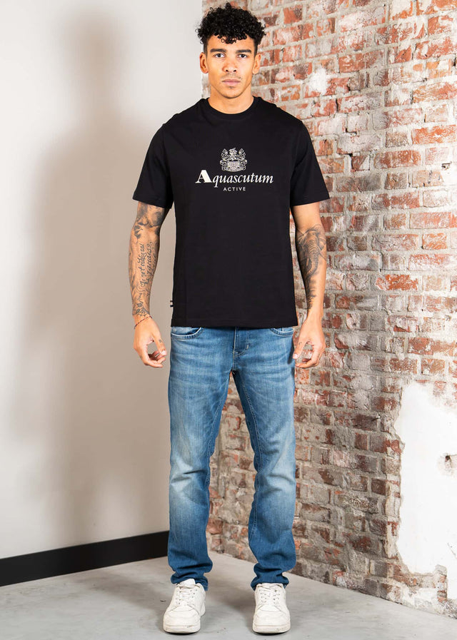 Aquascutum T-shirts Big logo t-shirt - black