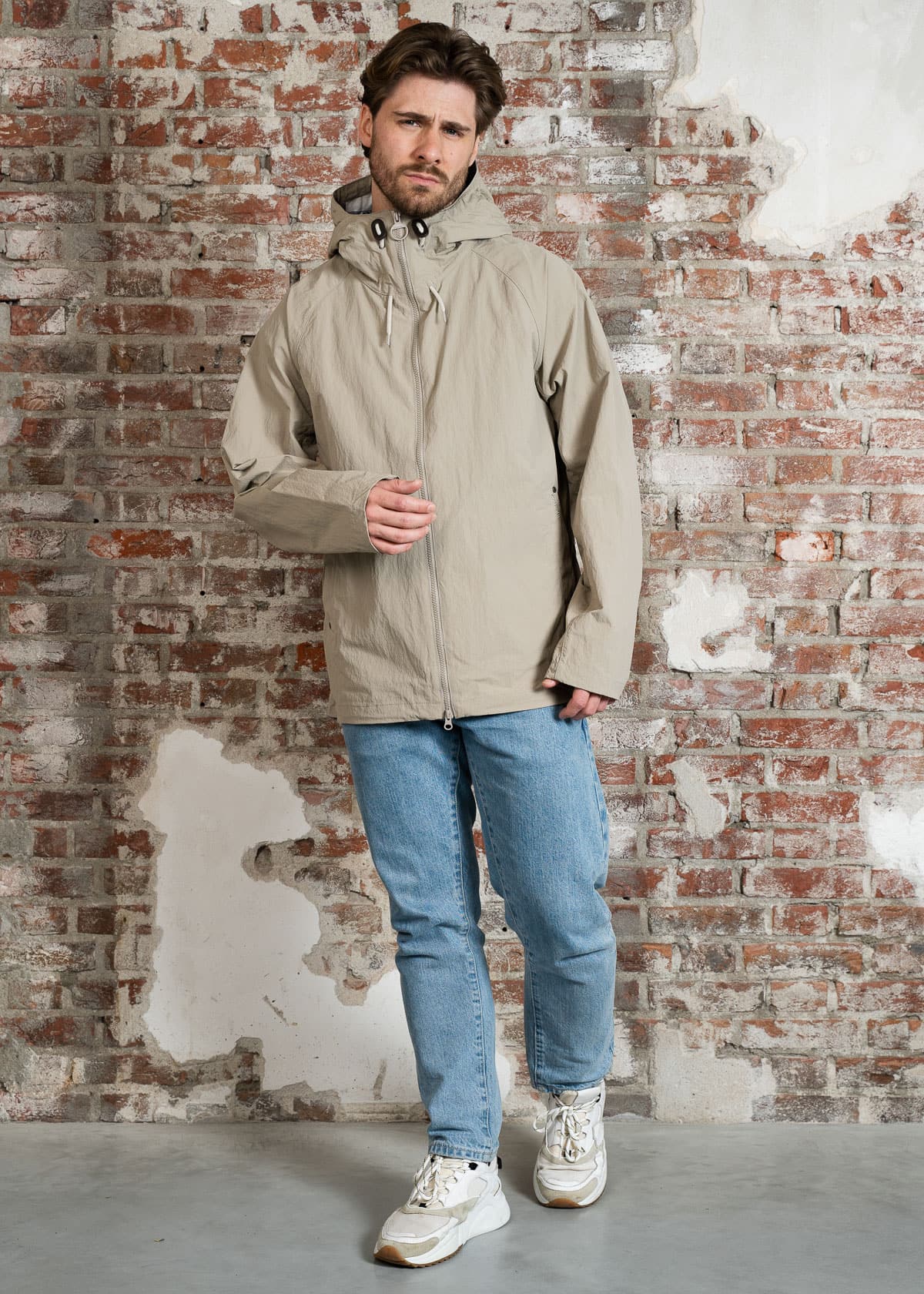 Barbour Jassen Barbour wylam showerproof jacket - concrete northshore