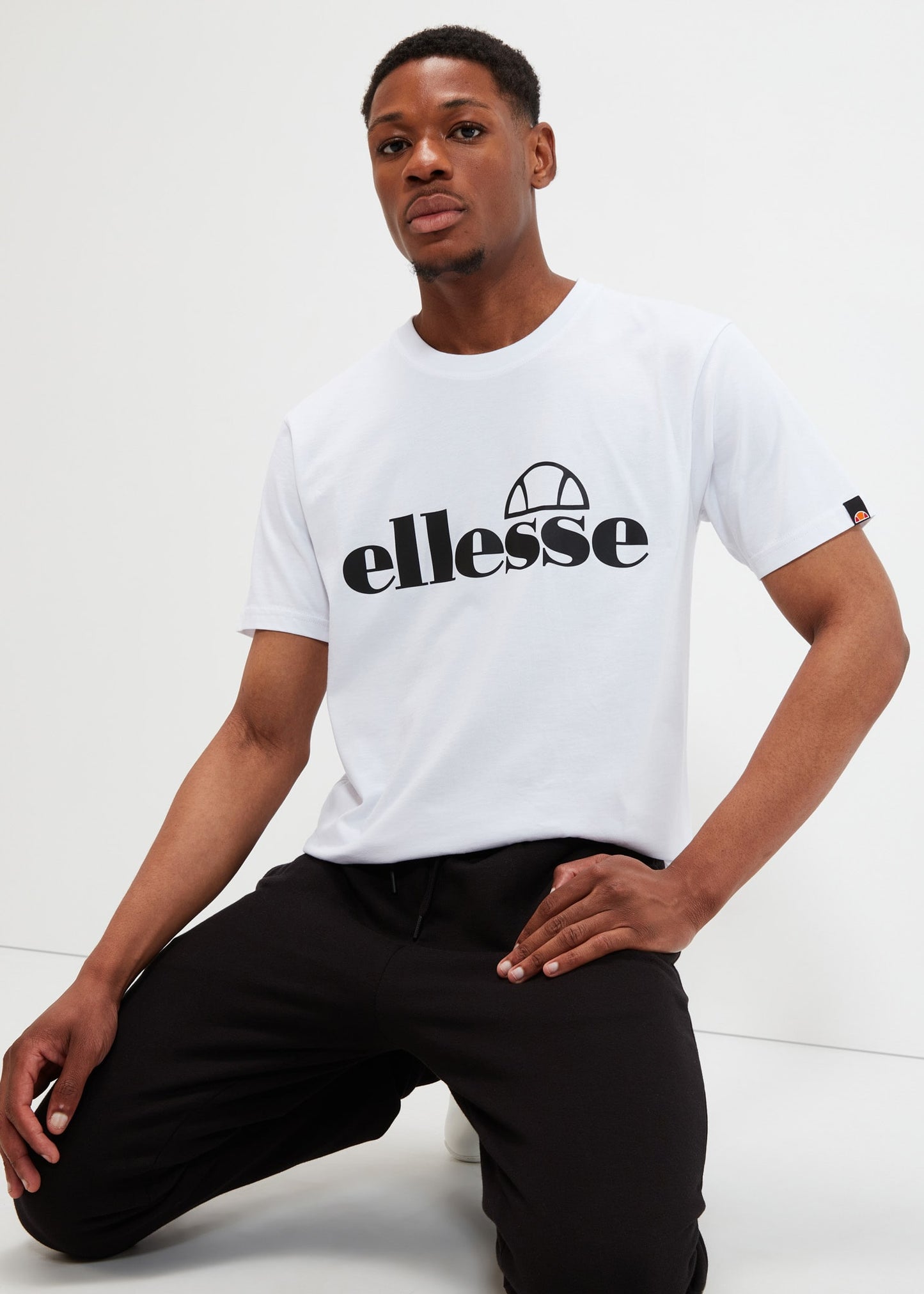 Ellesse T-shirts Fuenti tee - white