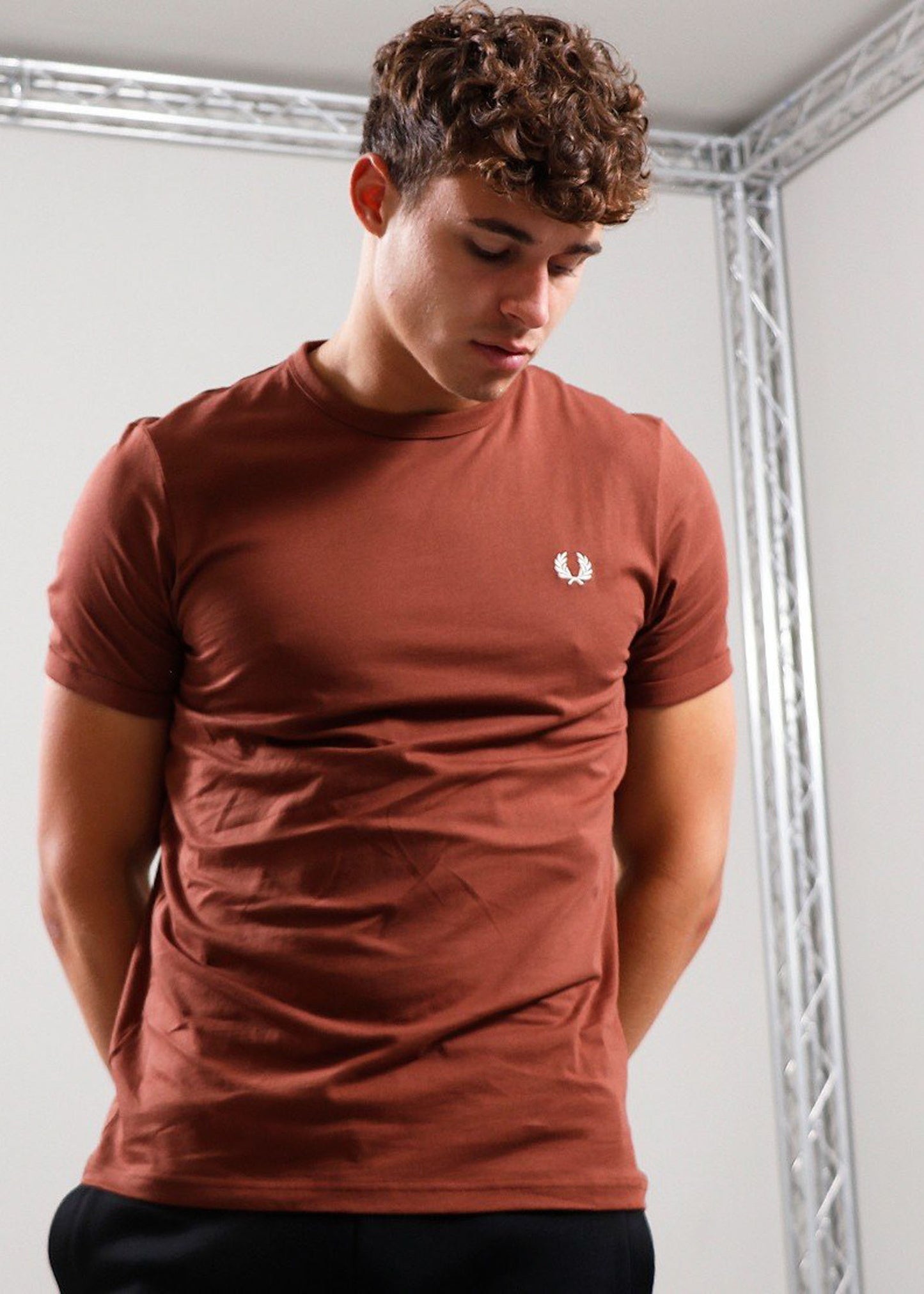 Fred Perry T-shirts Ringer t-shirt - whisky brown