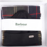Barbour Sjaals  Swinton beanie & galingale scarf gift set - classic 