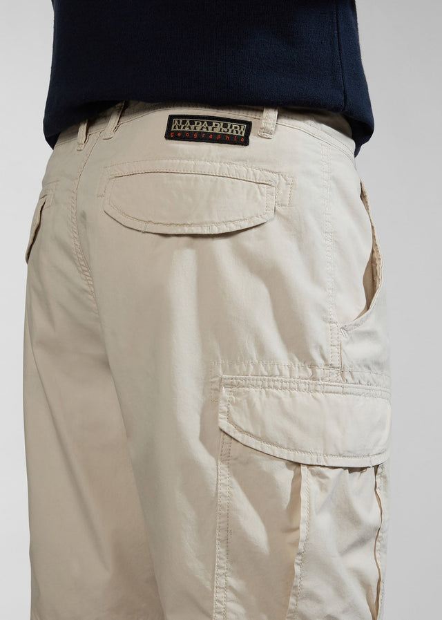 Napapijri Shorts  Noto 2.0 short - beige silvr 