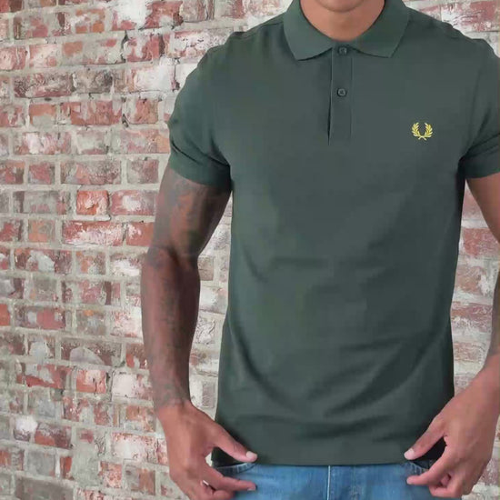 Fred Perry Polo's The fred perry polo shirt- court green honeycomb