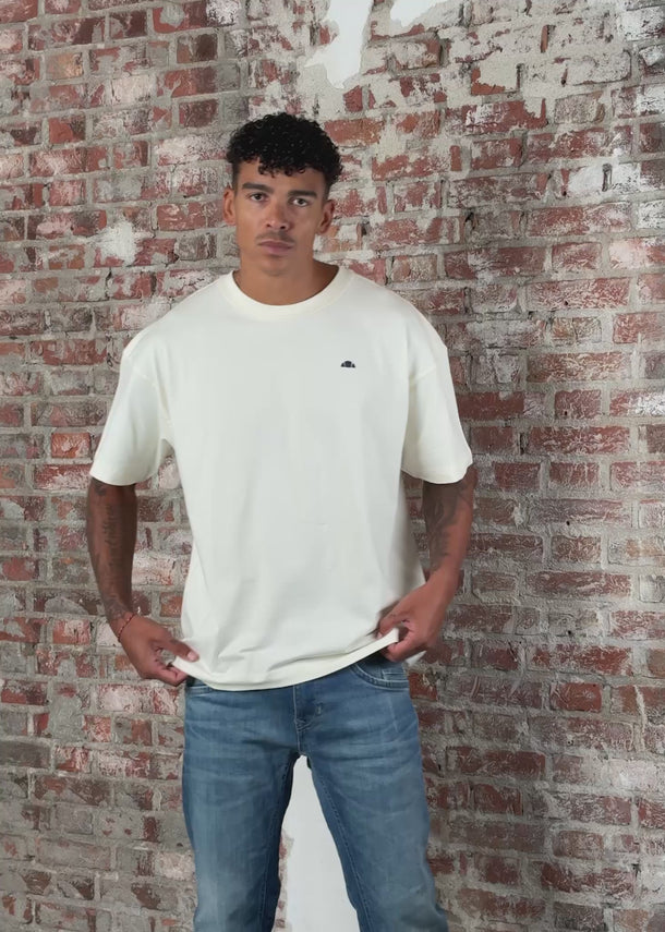 Ellesse T-shirts Salucha tee - off white