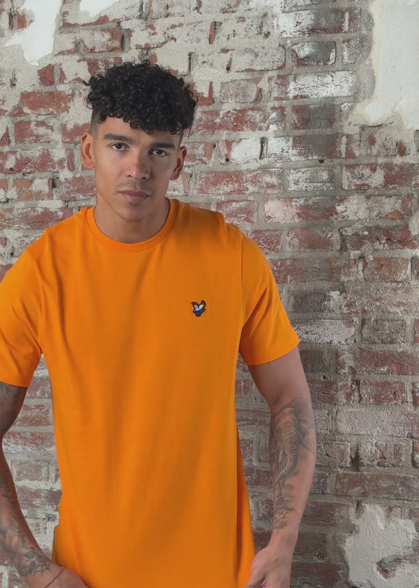 Lyle & Scott T-shirts Limited Edition - Netherlands Flag Eagle T-Shirt - Bright orange