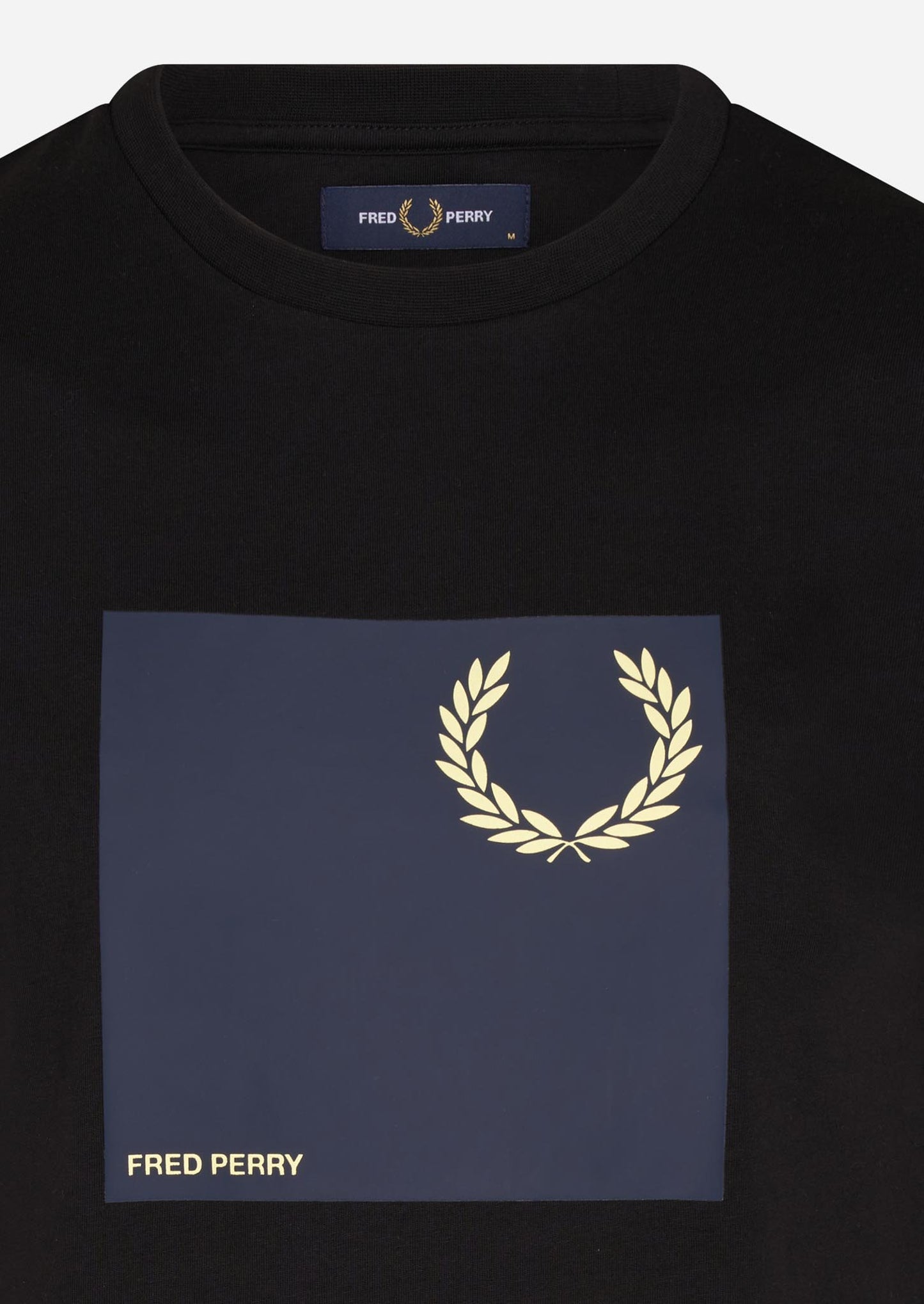 Laurel wreath graphic t-shirt q2 - black