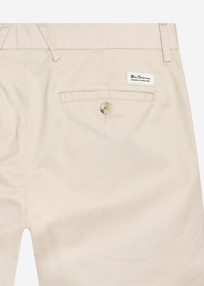 Ben Sherman Korte Broeken  Signature chino short - putty 