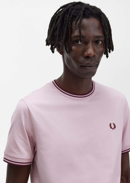 Fred Perry T-shirts  Twin tipped t-shirt - chalky pink 