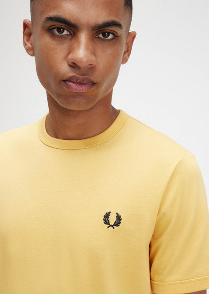 Fred Perry T-shirts  Ringer t-shirt - golden hour 