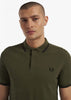 Fred Perry Polo's  Twin tipped fred perry shirt - uniform green black 