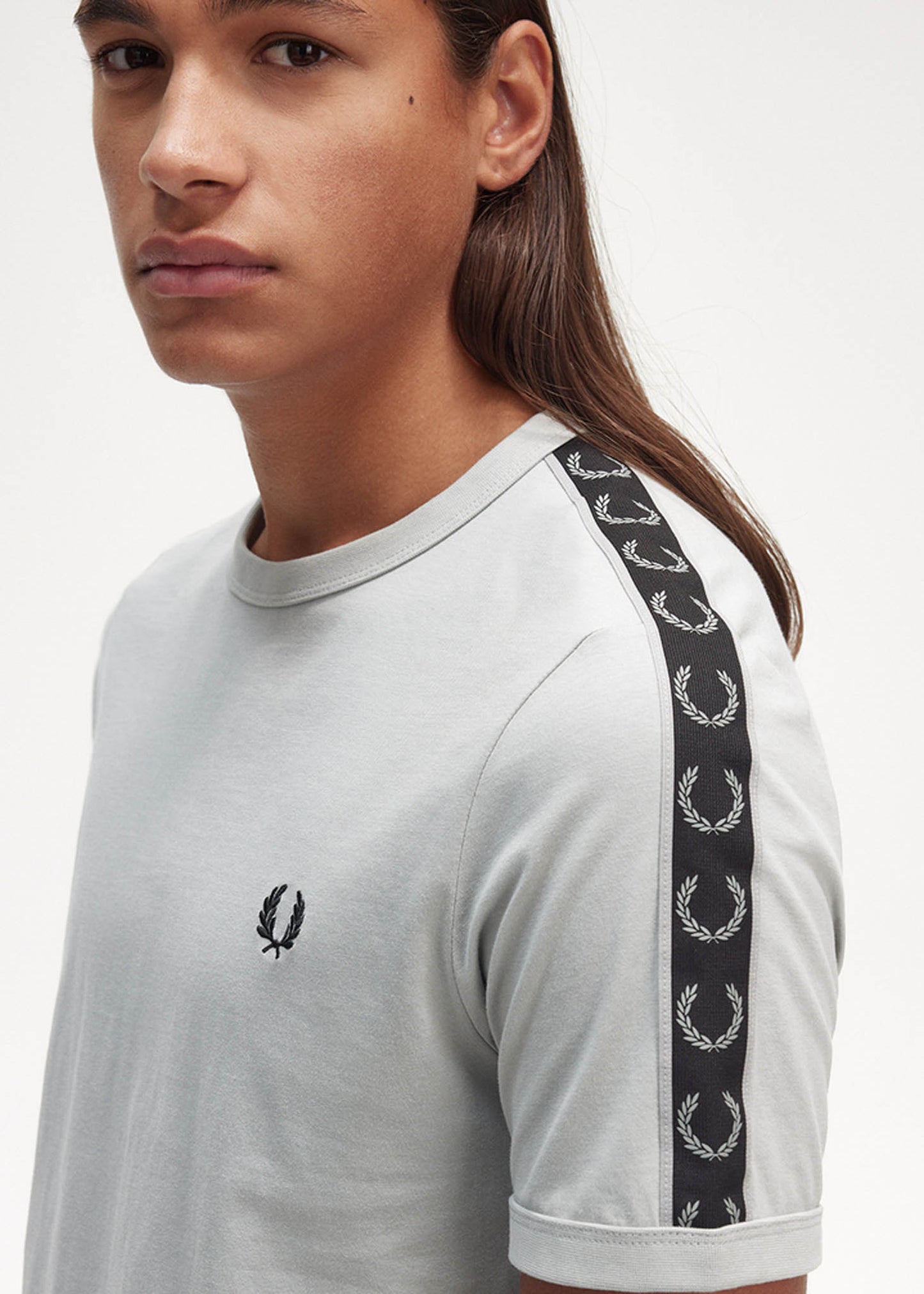 Fred Perry T-shirts  Contrast tape ringer t-shirt - limestone black 