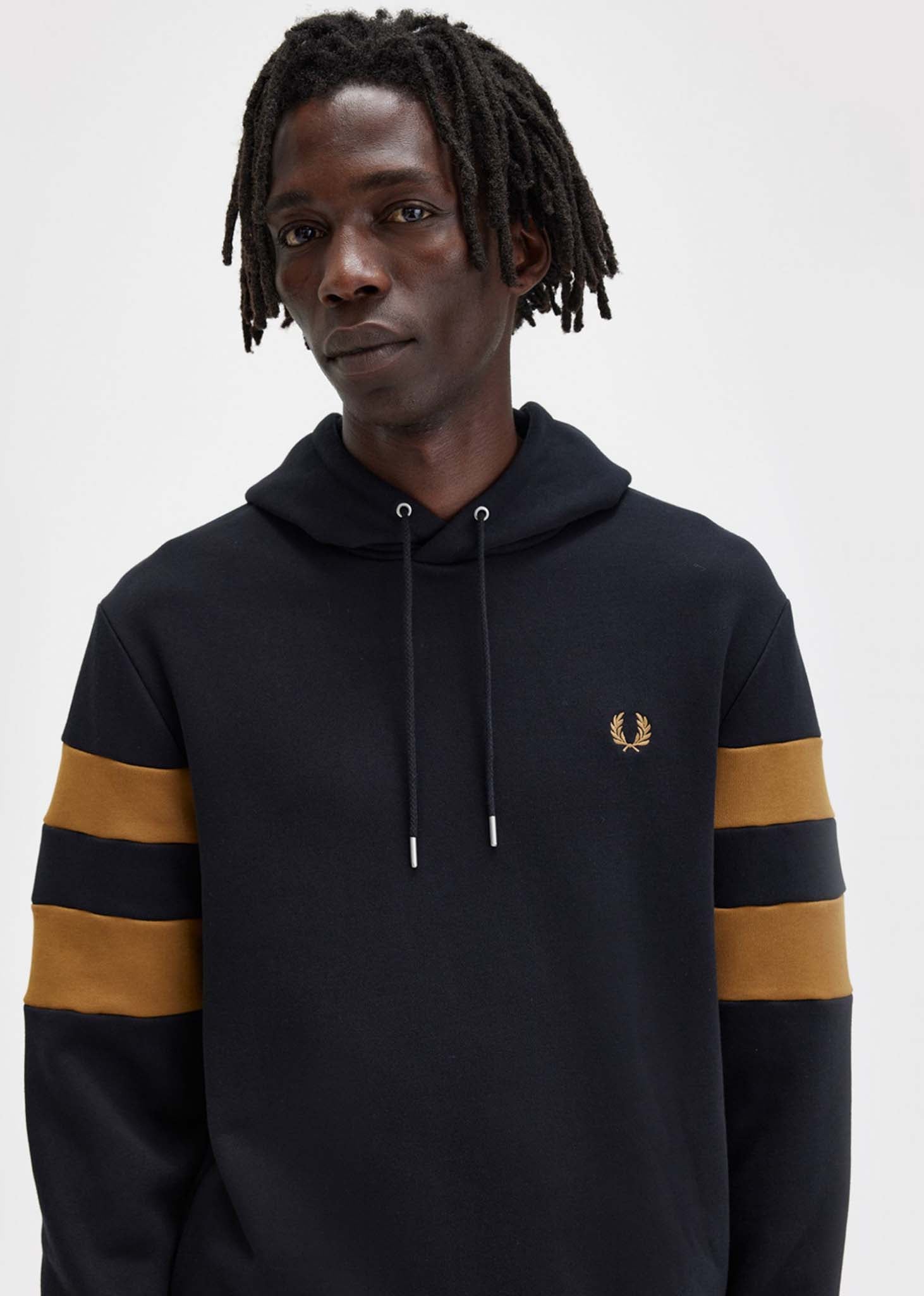 Fred Perry Hoodies  Tipped sleeve hooded sweat - black 