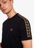 Fred Perry T-shirts  Gold taped ringer t-shirt - black 